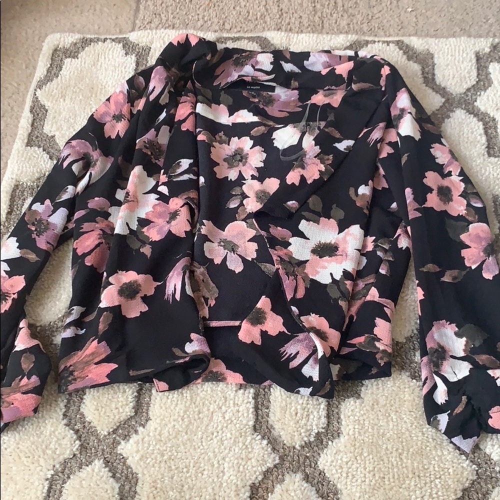 Women’s professional floral blazer